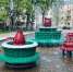 Фотофакт: на улицах города заработали фонтаны - Luki-News.Ru